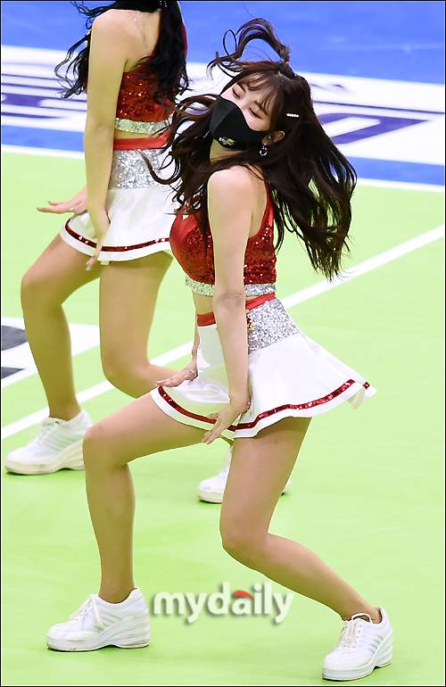 ▲ 치어리더 김한나 '시선 강탈 무대'