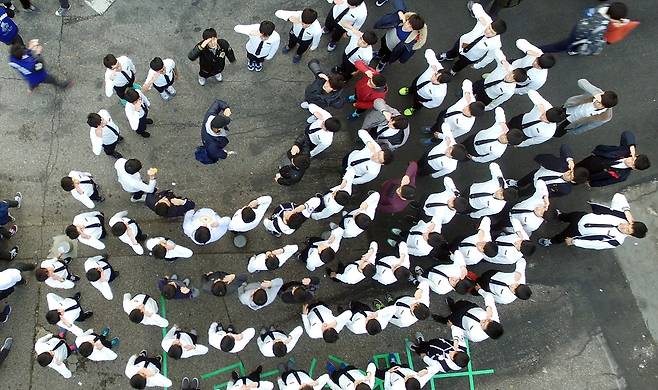 2016학년도 대학수학능력시험. 응원