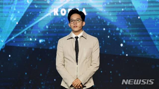 [서울=뉴시스] 21일 온라인으로 개최된 'COMEUP 2020' 행사에서 기조연설을 하는 이성수 SM엔터테인먼트 대표 (사진=SM엔터테인먼트 제공) 2020.11.22. photo@newsis.com