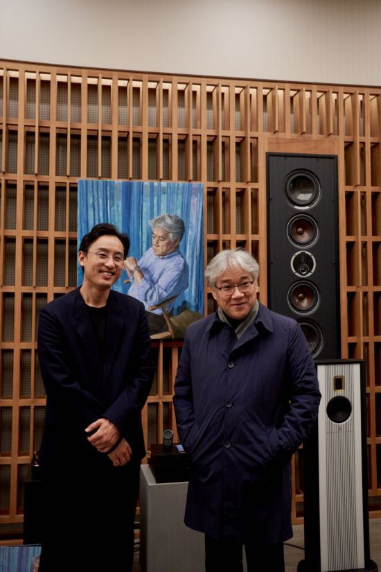 연광철 베이스(오른쪽)와 김정원 피아니스트  [사진= ODE 제공]