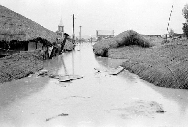 1961년 영주 대홍수 피해 상황. 국가기록원 제공