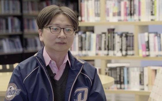 미학·경제학 전공자인 임선남 다이노스 데이터팀장. 다이노스에는 임 팀장을 비롯한 비(非)선수 출신의 데이터 전문가가 4명, 선수 출신 데이터 분석가 8명이 '데이터팀'으로 일하고 있다. [엔씨소프트]