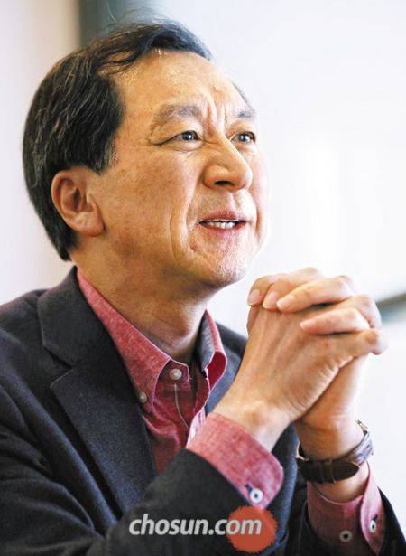 김기현 전 시장은 “울산경찰청 소속 지능수사대 6개 팀 중 3개 팀이 나를 타깃으로 수사했다”고 말했다.