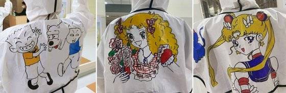감염병전담병원인 서울의료원 손소연 간호사가 방호복에 그린 그림. [사진 손씨 제공]
