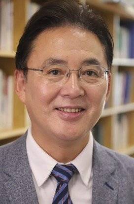 서울시립대학교 도시사회학과 장원호 교수