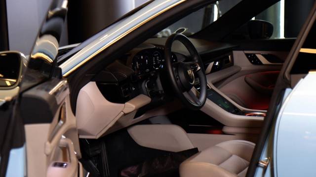 포르쉐 타이칸 4S 내부 / 강신우