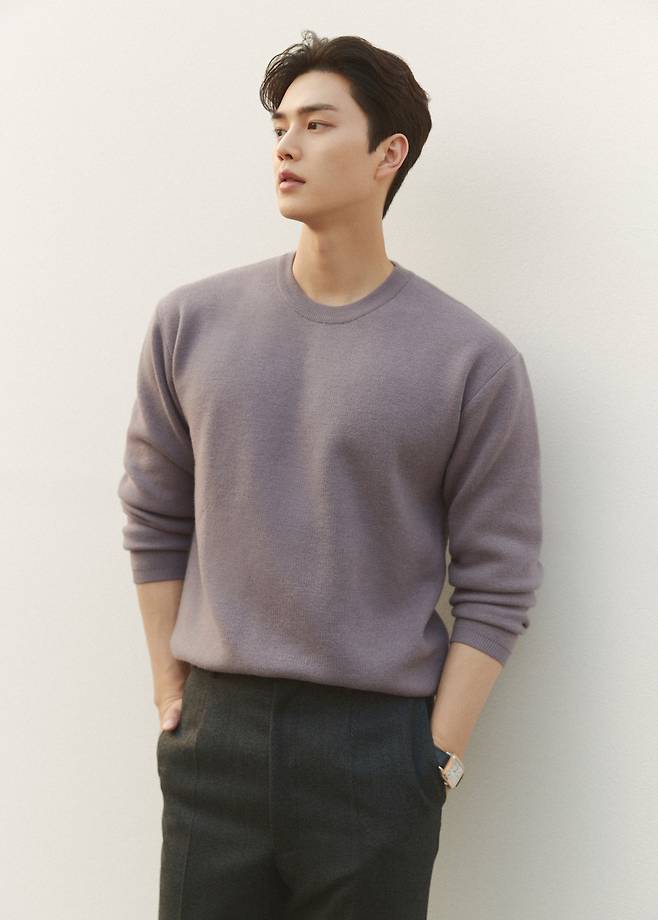 Song Kang (Netflix)