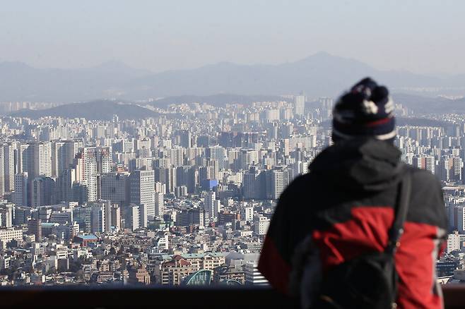 31일 서울 남산에서 바라 본 모습. 연합뉴스