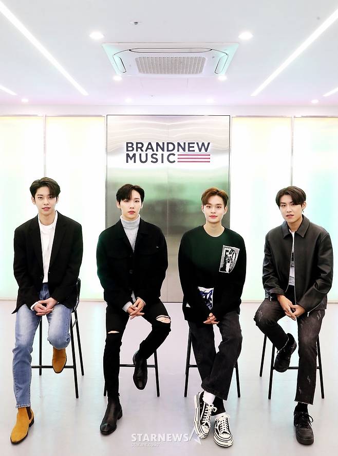 Group AB6IX (AB6IX) poses ahead of the interview with the magazines 2020 Asian Artist Awards Awards.