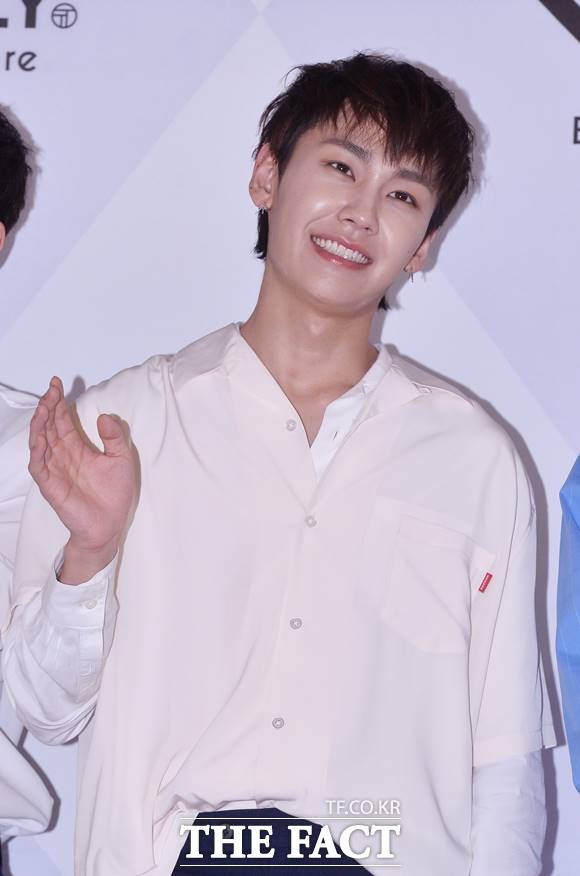 비투비 멤버 정일훈이 상습적 마약 협의로 팀에서 방출됐다. /더팩트 DB