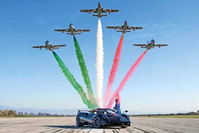 파가니 와이라 트리코롤레 공개