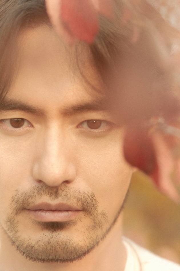 이진욱은 고민시에 대해 '천상 배우'라고 칭찬했다./사진제공=넷플릭스