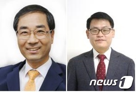 전남선관위 이명행 상임위원(왼쪽)과 조경호 사무처장. /© 뉴스1