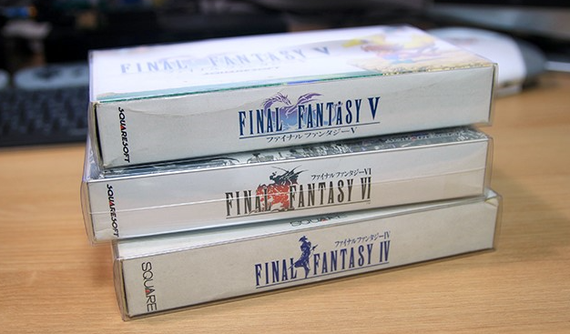 (슈퍼패미콤 용 명작 파이널 판타지4, 5, 6에 프로텍트 케이스를 씌운 모습)/ 네오소울님 사진 제공