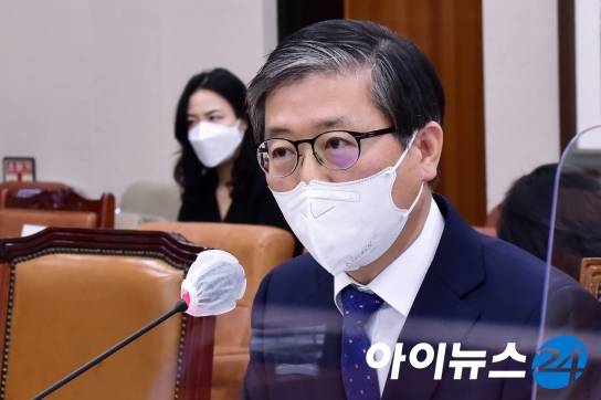 변창흠 국토교통부 장관이 공공 주도 부동산 정책에 한계가 있음을 시사했다. [사진=정소희기자]