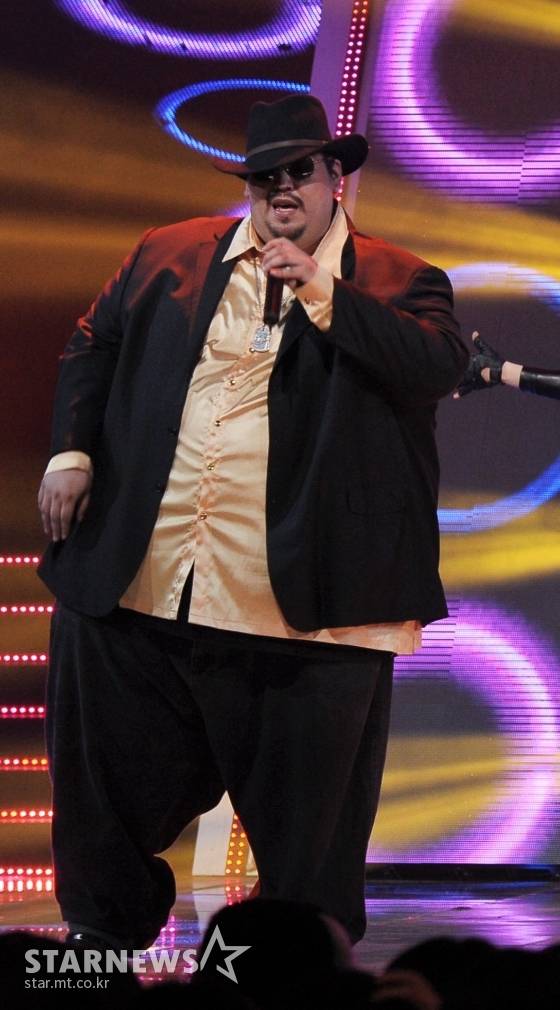 가수 빅죠의 2012년 엠넷 '엠카운트다운' 출연 당시 모습 /사진=스타뉴스