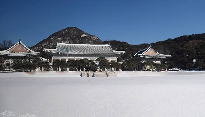 청와대 본관 전경. (사진=연합뉴스)