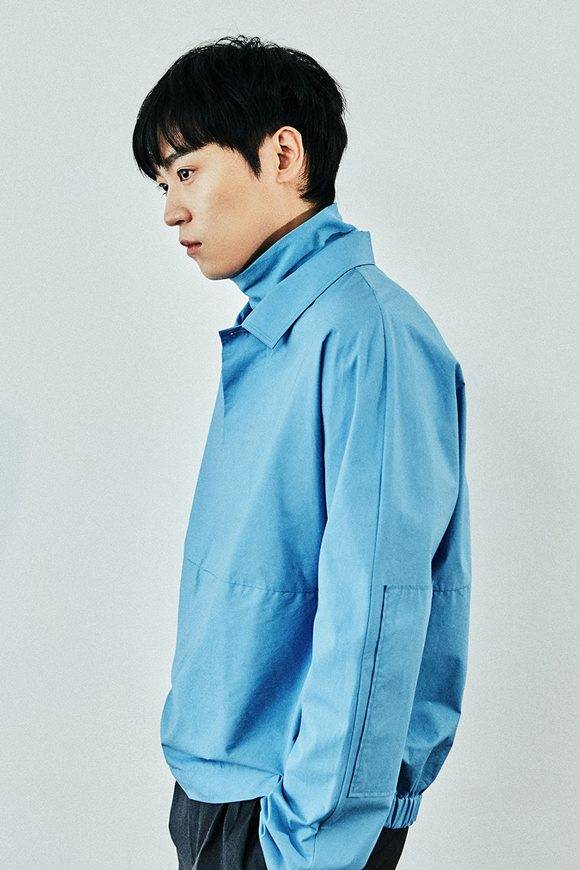 가수 존박이 카카오TV 오리지널 드라마 '도시남녀의 사랑법' 두 번째 OST '어쩐지 오늘'을 불렀다. 이 곡은 8일 오후 6시 공개된다. /모스트콘텐츠 제공