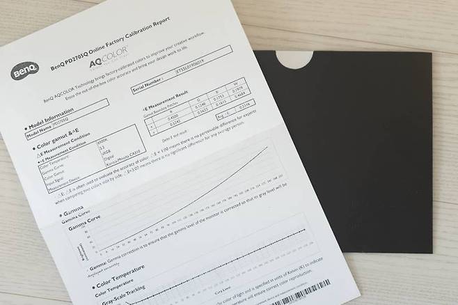 벤큐 PD2705Q 아이케어에 동봉된 디스플레이 교정 안내서. 출처=IT동아