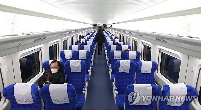 차세대 고속열차 'KTX-이음' 내부 [사진/한종찬 기자]