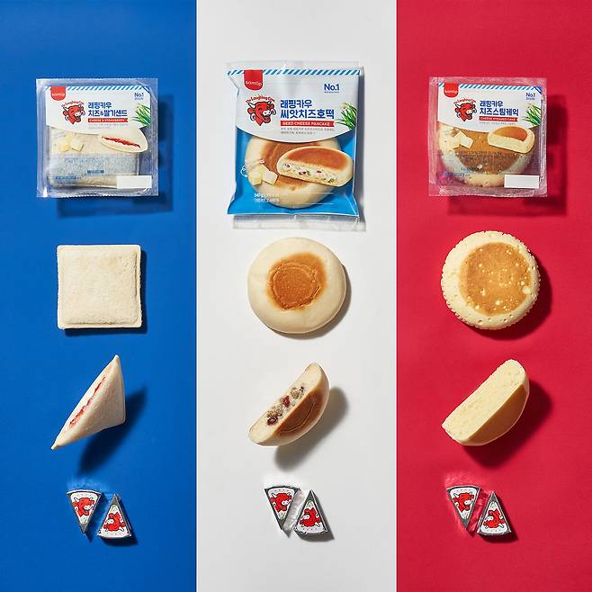 래핑카우 베이커리 3종. 왼쪽부터 치즈&딸기샌드·치즈스팀케익·씨앗치즈호떡(SPC삼립 제공)© 뉴스1