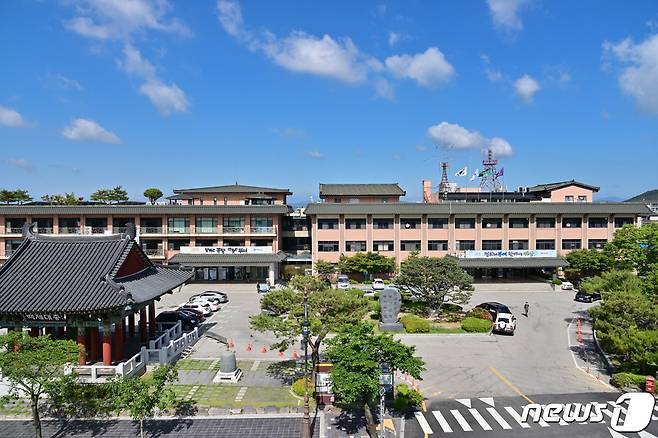 충남 부여군청 전경.(부여군 제공)© 뉴스1