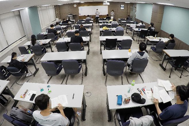 공무원 시험. 연합뉴스