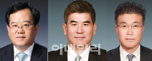 법무법인 태평양에 시장전문가팀을 꾸린 김재준(왼쪽부터) 고문과 박승배 고문, 양연채 전문위원.(사진=태평양 제공)