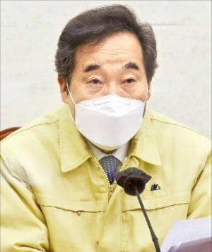 이낙연 더불어민주당 대표가 13일 국회에서 열린 최고위원회의에서 발언하고 있다. /국회사진기자단