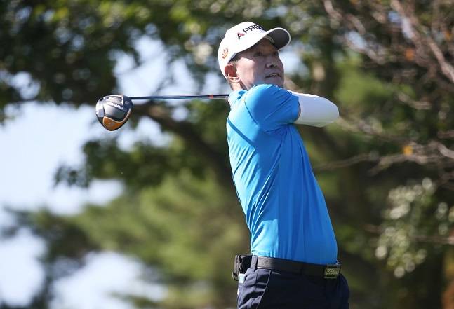 김종덕은 KPGA 챔피언스투어 최다 언더파 및 최저타수 기록 보유자다. 지난 시즌 2차 대회를 17언더파 127타로 제패했다. 사진=한국프로골프협회 제공