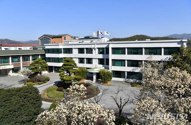 담양군청 청사.