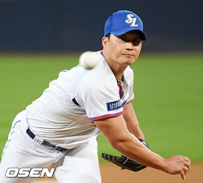 [OSEN=대구, 민경훈 기자]9회초 마운드에 오른 삼성 오승환이 힘차게 공을 뿌리고 있다./ rumi@osen.co.kr