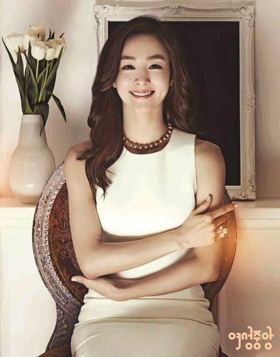 ▲ 문정원. 사진=여성중앙, 다우니 제공