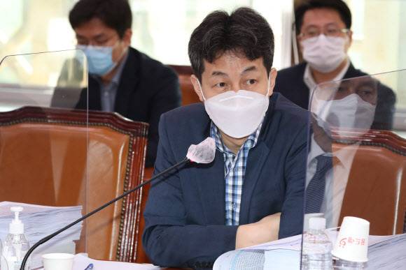 윤건영 더불어민주당 의원. 연합뉴스