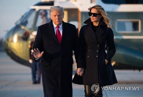 도널드 트럼프 미국 대통령 부부 [AFP=연합뉴스 자료사진]