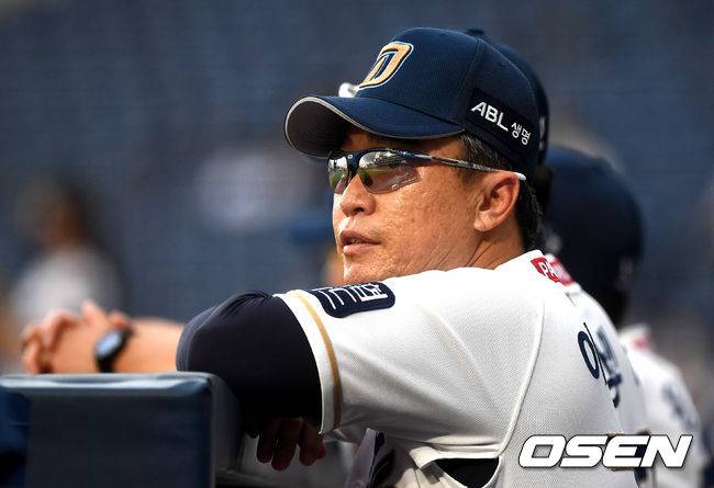 [OSEN=창원, 최규한 기자]NC 이동욱 감독이 경기를 주시하고 있다. / dreamer@osen.co.kr