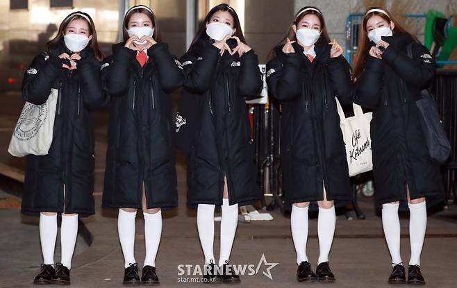 우아 '감탄돌의 하트' [★포토]