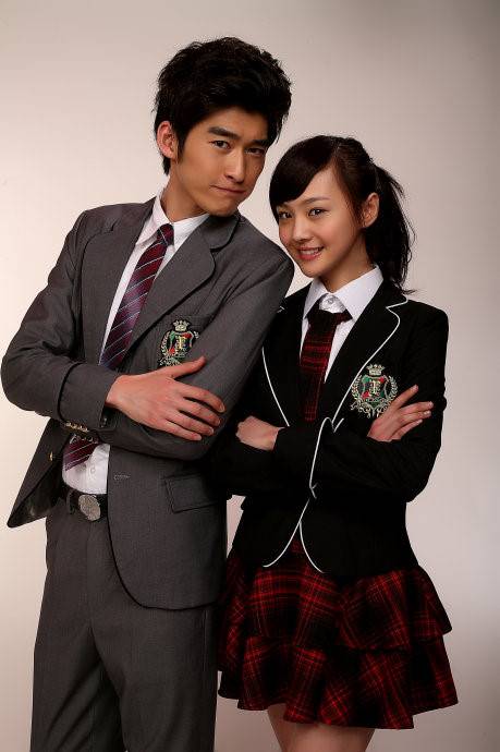 중국판 '꽃보다 남자' 드라마 시리즈 '일기래간유성우'의 주인공 정솽(오른쪽) ['일기래간유성우' 공식 홍보사진]