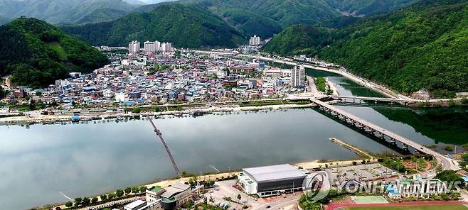 최전방 북한강 변 화천군 화천읍 전경 [화천군 제공.재판매 및 DB 금지]