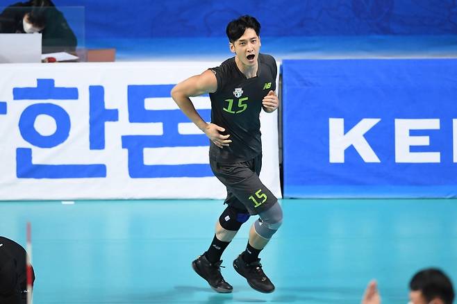 현대캐피탈 문성민 프로배구 현대캐피탈 문성민이 20일 서울 장충체육관에서 열린 프로배구 V리그 남자부 우리카드와 경기에서 기뻐하고 있다. [한국배구연맹 제공. 재배포 및 DB 금지]