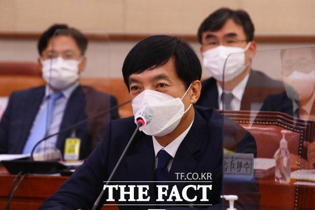 법조계 일각에선 이성윤 서울중앙지검장(당시 대검 반부패·강력부장)과 이종근 대검 형사부장(당시 법무부 장관 정책보관)에 대한 소환이 머지 않았다는 관측도 나오고 있다./남윤호 기자