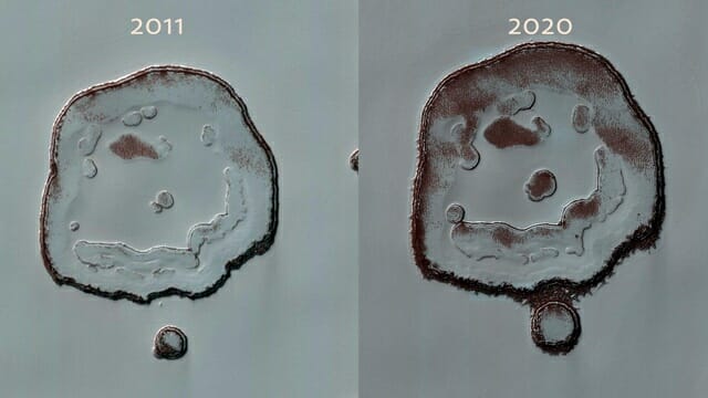 NASA MRO 위성이 화성 남극에 위치한 해피 스마일 분화구의 변화를 추적해 공개했다. (사진=NASA / JPL / 미 애리조나대학)