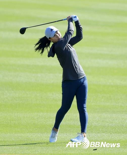 미국여자프로골프(LPGA) 투어 2021시즌 개막전 '다이아몬드 리조트 챔피언스 토너먼트'에 출전한 다니엘 강이 1라운드에서 경기하는 모습이다. 사진제공=ⓒAFPBBNews = News1