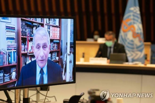 미국의 WHO 회원국 존속 밝히는 파우치 소장.