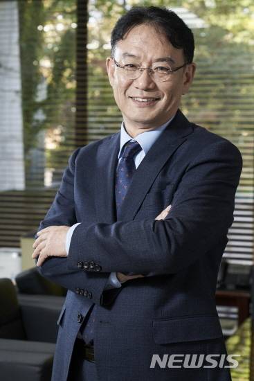 [수원=뉴시스] 이우종 경기아트센터 사장. (사진=경기아트센터 제공)