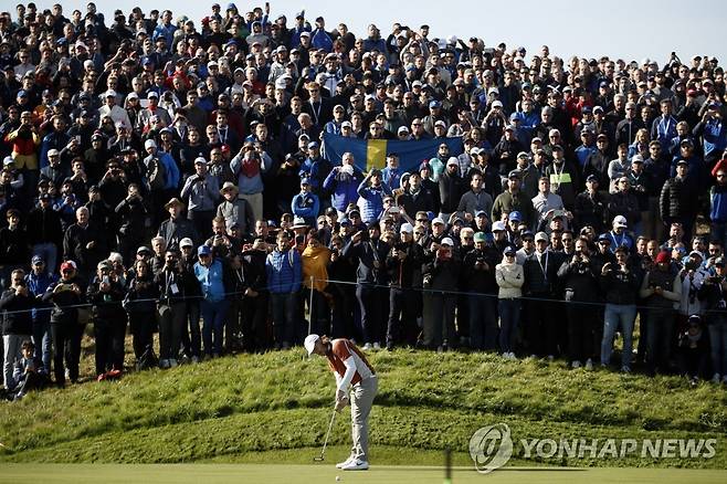 2018년 프랑스에서 열린 라이더컵 경기 모습. [EPA=연합뉴스]