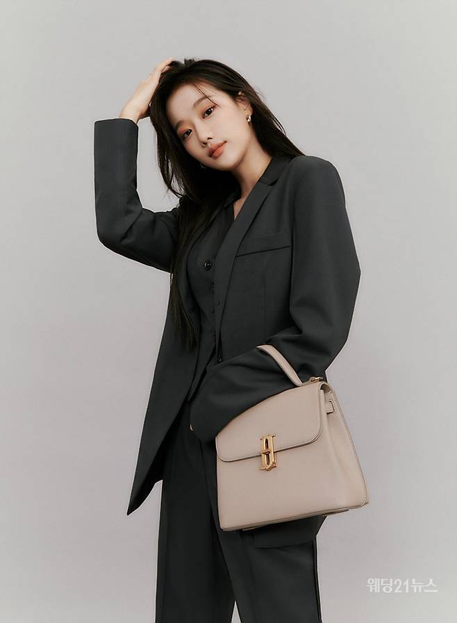 사진 : 제이에스티나 핸드백