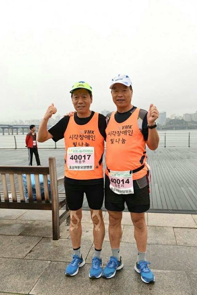 차승우(왼쪽) 김은기 씨. 김은기  씨 제공.