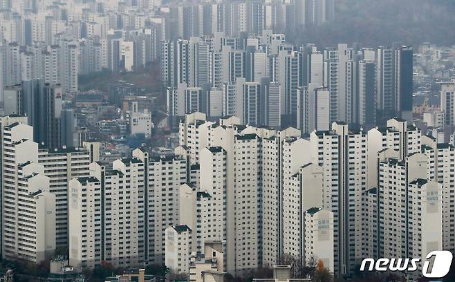 서울 아파트 단지 전경.© News1 허경 기자