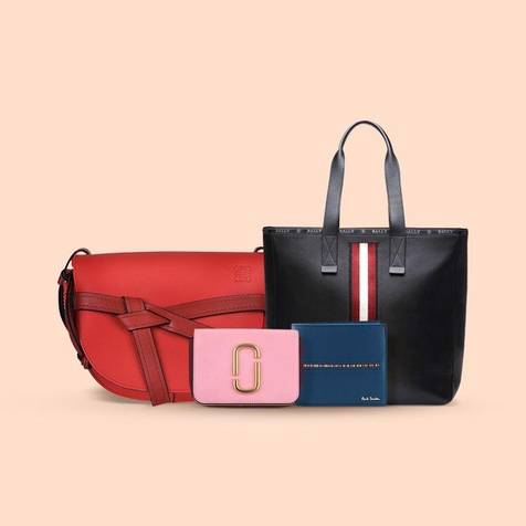 신세계면세점이 카카오톡 선물하기를 통해 내수 통관 판매를 진행한다. 면세점이 카카오톡 선물하기를 통해 내수 통관 판매를 하는 것은 처음이다./ 신세계면세점 제공